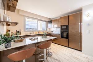 45 CROISETTE - Luxurious 3-bedroom Croisette terrace and sea view