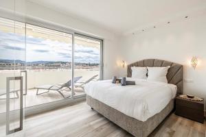 45 CROISETTE - Luxurious 3-bedroom Croisette terrace and sea view