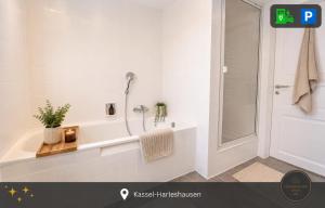 Ferienwohnung Kassel mit Ladesäule & Balkon