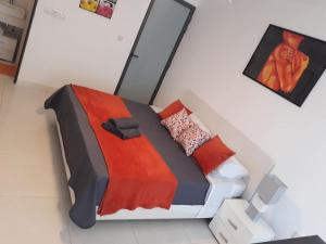 Bright and central studio near the promenade