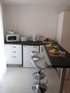 Bright and central studio near the promenade