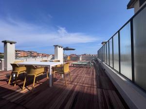 Il Niro Terrazza - Luxury Apartment with Large Terrace & Pool