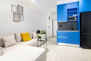 Junes Studio with Balcony & Close to Monastiraki