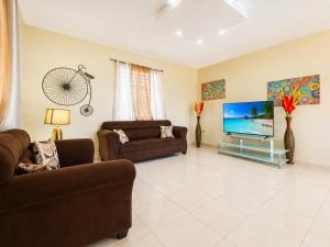 Colinas Del Atlantico 2 floors