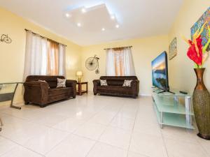 Colinas Del Atlantico 2 floors
