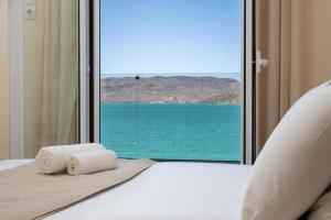 Costalia Seafront Apt