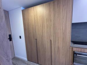Moderno Apartestudio totalmente dotado