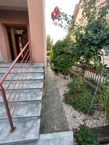 4 Bedroom Elegant, beautiful and spacious home with a botanical garden