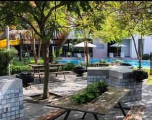 Acogedor, ubicado y fressco gym, pool, and life