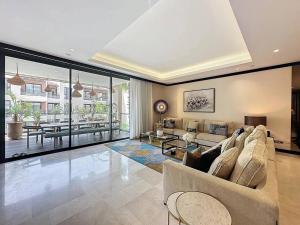 Superb Apartment In The Heart