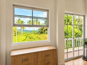 Near the Beach, Starlink wi-Fi, Modern Home