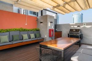 Skyline Executive Suite in San Isidro