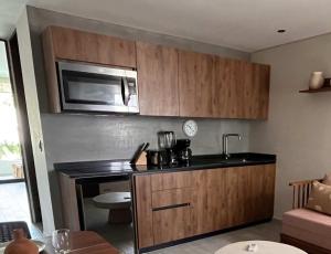 Apartamento con vista a la piscina