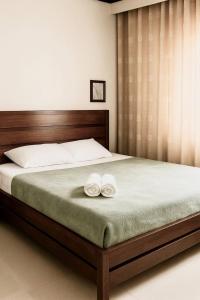 Grand Family Stay-4 bedrooms-9 Beds-Sleeps 20-25