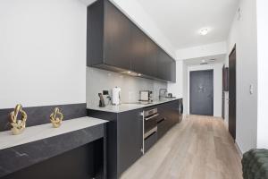 Exectutive E11EVEN Studio Suite with Elite Amenities