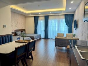 Flc sea tower tầng 6 đến 11 Quy Nhơn, hồ bơi có phí, nhiều hạng phòng