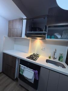 Beautiful apartment CC salitre and Multiplaza