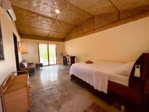 3br Beachfront House in Pacifico, North Siargao