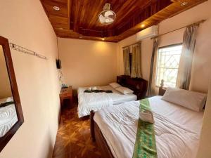 Khemphet Douangsavath Guesthouse
