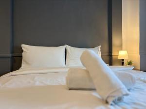 The LN Hotel