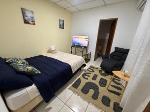 BREEZE Hostal Boca Chica