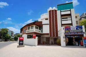 OYO Collection O Tagore Town Prayagraj Formerly Heritage Tagore