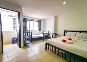 Patong Canal Villa 212
