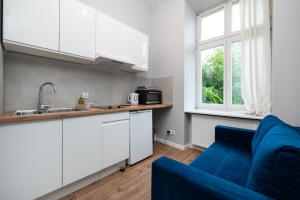 Legionów City Loft Studio by BookingHost