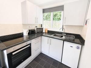 Tudor Style Bungalow Near St Ives