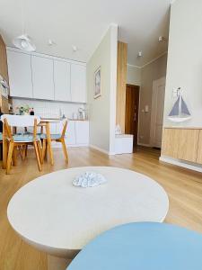 NOWY Apartament - 40m2 ! 2 pokoje ! Słoneczny Taras ! Parking ! Stojak na rowery !Stacja Baltic Twins