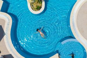 Anẽse Vacation Feelings