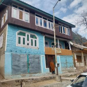 Khan guest house Naranag
