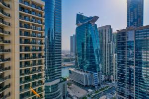 GuestReady - 1BR | Pool View | Downtown Access