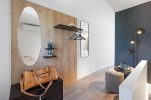 Ascona Lodge, Pool & Garden Retreat