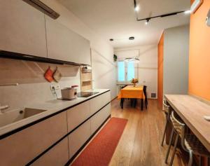 Merlino house central 10 minutes to Venice
