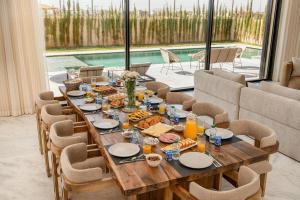 5BR Villa Pool, Jacuzzi, Hammam Housekeeping