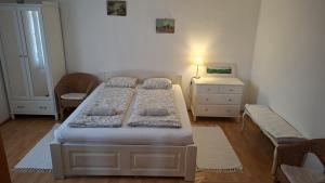 Éva Apartmanház 2