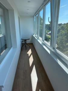 Bright & Brand New Appartment