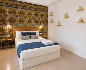 CASA FLORIT - The Ceramic Suites - Free Bikes Included
