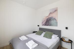 2-Bedroom Modern Apartment on Domaniewska Street | Mokotów | Warsaw