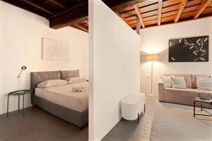 Corso Magenta Historic Apartment
