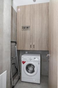 Zen Apartment