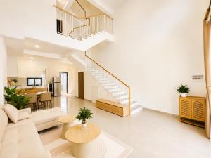 VSIP Executive Living - New City