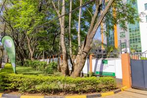 GOLF FURNISHED & SERVICED APARTMENTs