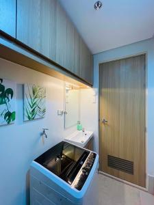La Pieza Estrella 2BR at Vine Residences, Manila, Philippines
