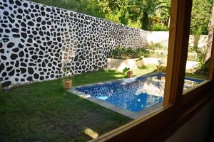Villa Mendi - New 3-Bedroom Pool Villa, Sleeps 7