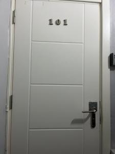 the apt faruk galata