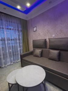Wayne Suites