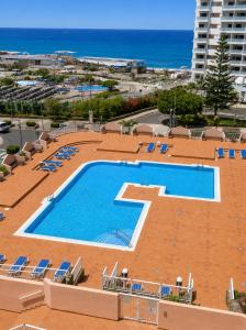 Sunny Beach & Pool Apartment, Las Americas