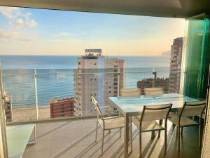 Mirador 18 by Vivirel Calpe